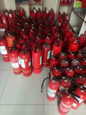 湿毛巾捂口鼻逃生 误区与正确的消防设备使用